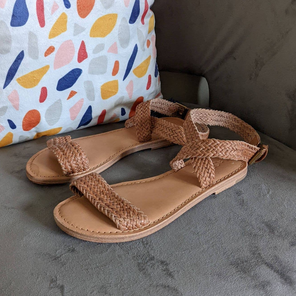 L*Space Women's size 38 Bora Bora Tan Leather Criss Cross Ankle Strap Sandals